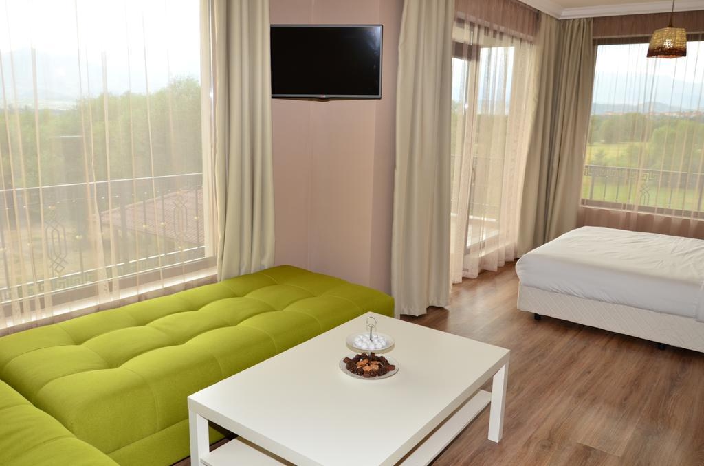 Guesthouse Green Fields Garmen Eksteriør bilde