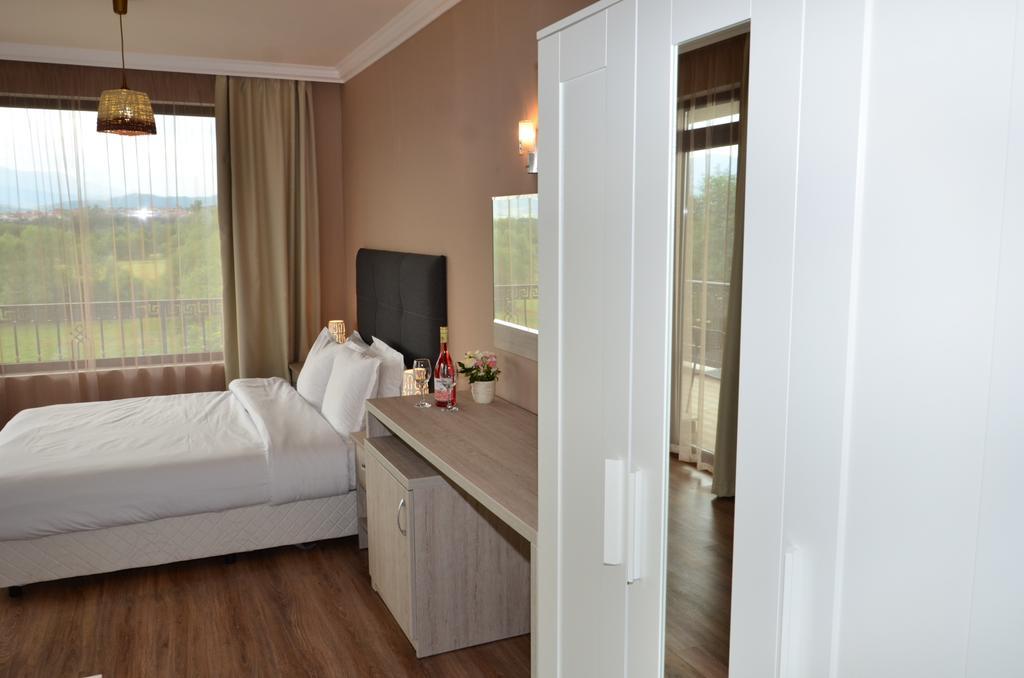 Guesthouse Green Fields Garmen Eksteriør bilde